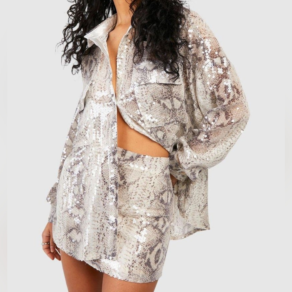 Boohoo Snake Sequin Oversized Button Down Shirt Size 8
